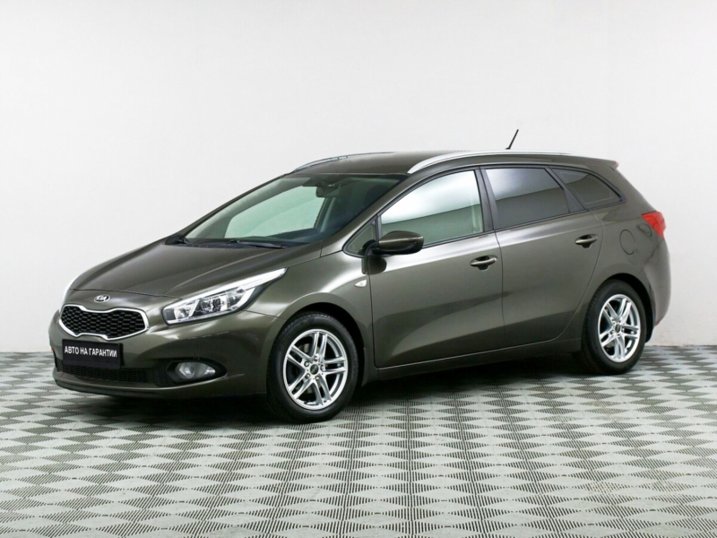 Kia Ceed, II 2013 с пробегом 72 000 км.