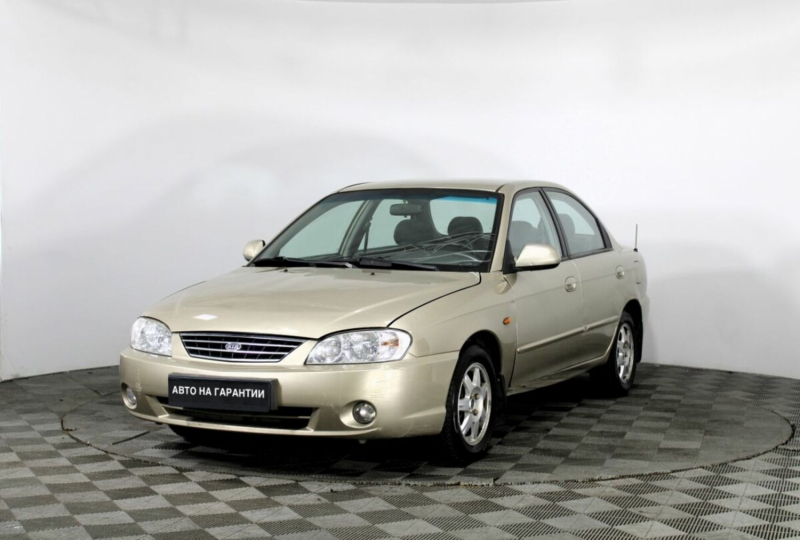 Kia Spectra, I Рестайлинг 2 2009 с пробегом 124 000 км.