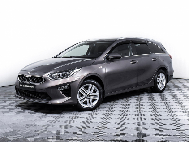 Kia Ceed, III 2020 с пробегом 23 400 км.