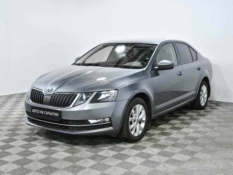 Skoda Octavia, III (A7) Рестайлинг 2017 с пробегом 108 000 км.