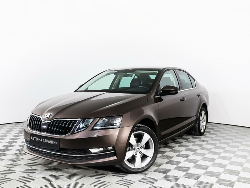 Skoda Octavia, III (A7) Рестайлинг 2020 с пробегом 24 000 км.