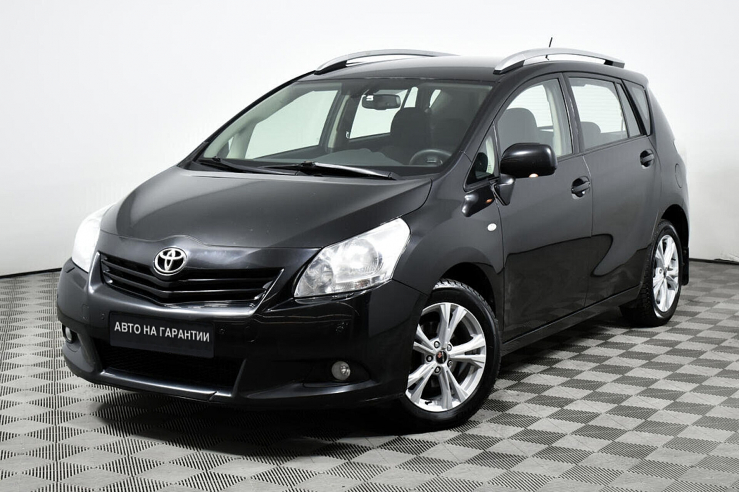 Toyota Verso, 2011 г.