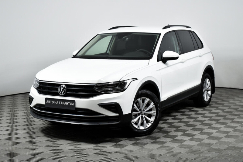 Volkswagen Tiguan, II Рестайлинг 2022 с пробегом 2 200 км.