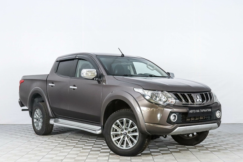 Mitsubishi L200, V 2017 с пробегом 76 900 км.