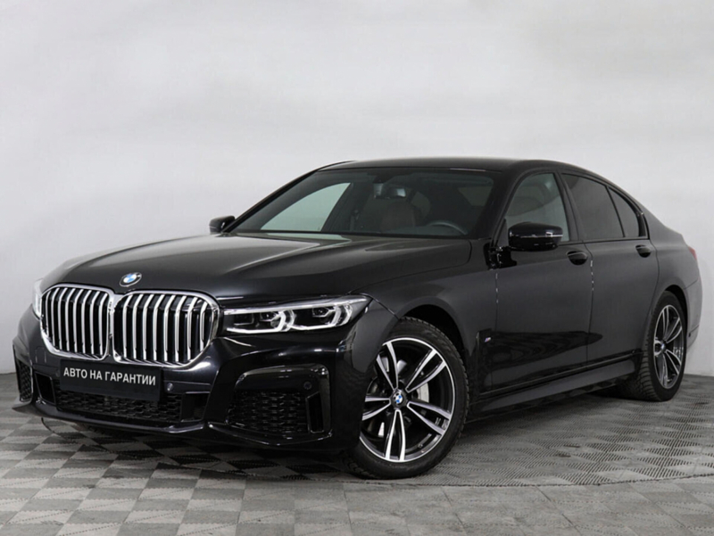 BMW 7 серии, VI (G11/G12) Рестайлинг 2021 с пробегом 13 300 км.