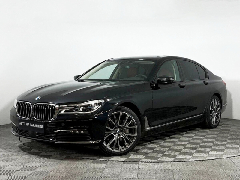 BMW 7 серии, VI (G11/G12) 2017 с пробегом 77 700 км.