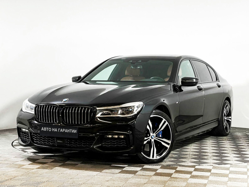 BMW 7 серии, VI (G11/G12) 2017 с пробегом 95 000 км.