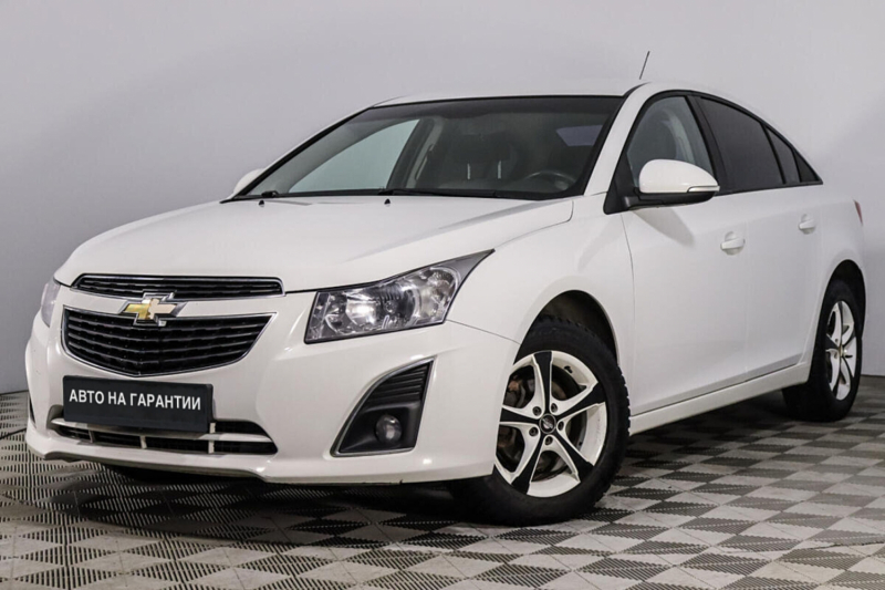 Chevrolet Cruze, I Рестайлинг 2015 с пробегом 80 000 км.