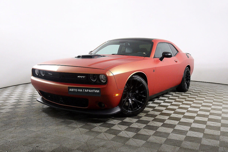 Dodge Challenger, III Рестайлинг 2 2016 с пробегом 68 000 км.