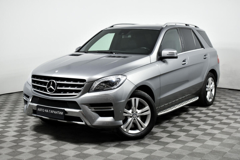 Mercedes-Benz M-Класс, III (W166) 2013 с пробегом 121 000 км.