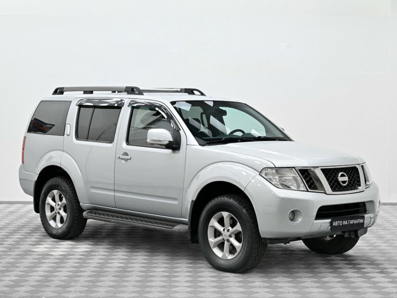 Nissan Pathfinder, 2010 г.