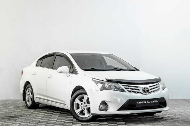 Toyota Avensis, 2012 г.