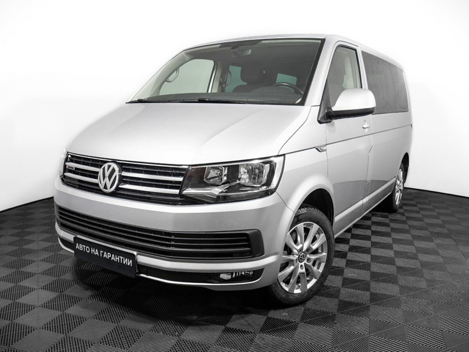 Volkswagen Multivan, 2018 г.