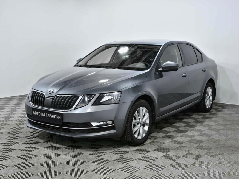 Skoda Octavia, III (A7) Рестайлинг 2017 с пробегом 92 000 км.