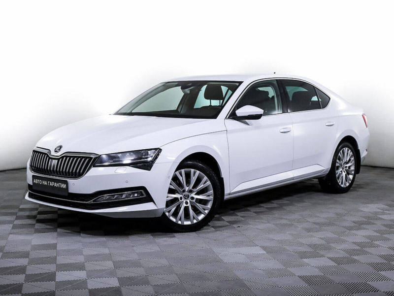 Skoda Superb, III Рестайлинг 2019 с пробегом 56 000 км.