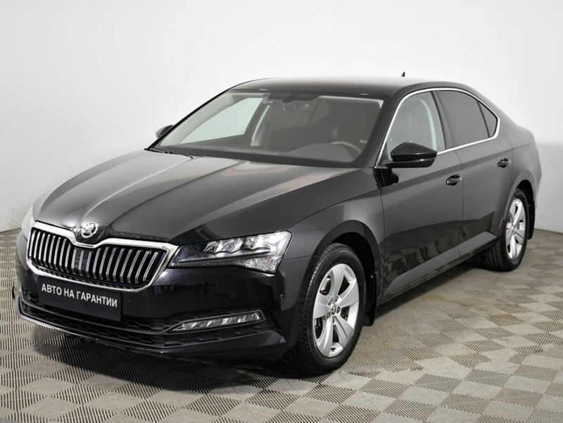 Skoda Superb, III Рестайлинг 2021 с пробегом 25 800 км.