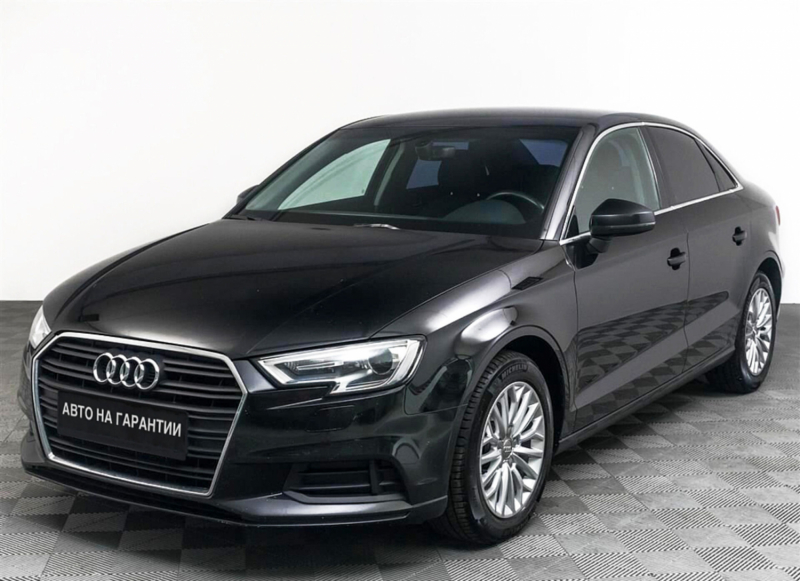 Audi A3, III (8V) Рестайлинг 2016 с пробегом 85 600 км.