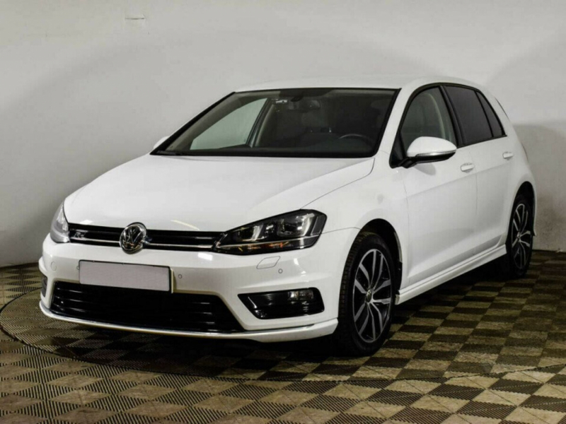 Volkswagen Golf, VII 2014 с пробегом 85 000 км.