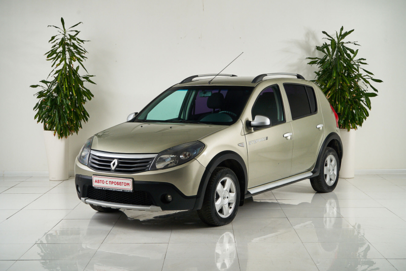 Renault Sandero, I 2012 с пробегом 77 000 км.