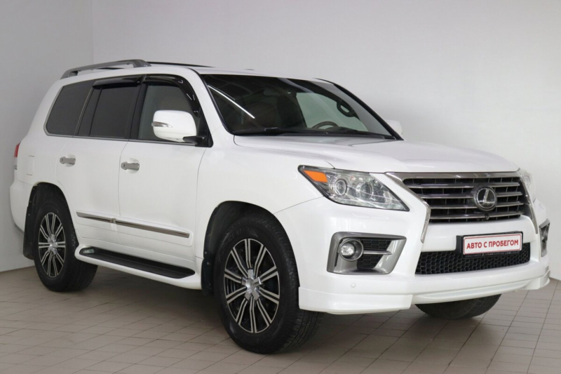 Lexus LX, III Рестайлинг 2 2015 с пробегом 234 541 км.