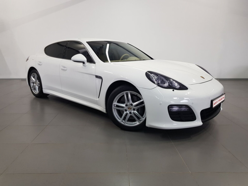 Porsche Panamera, I 2012 с пробегом 66 270 км.