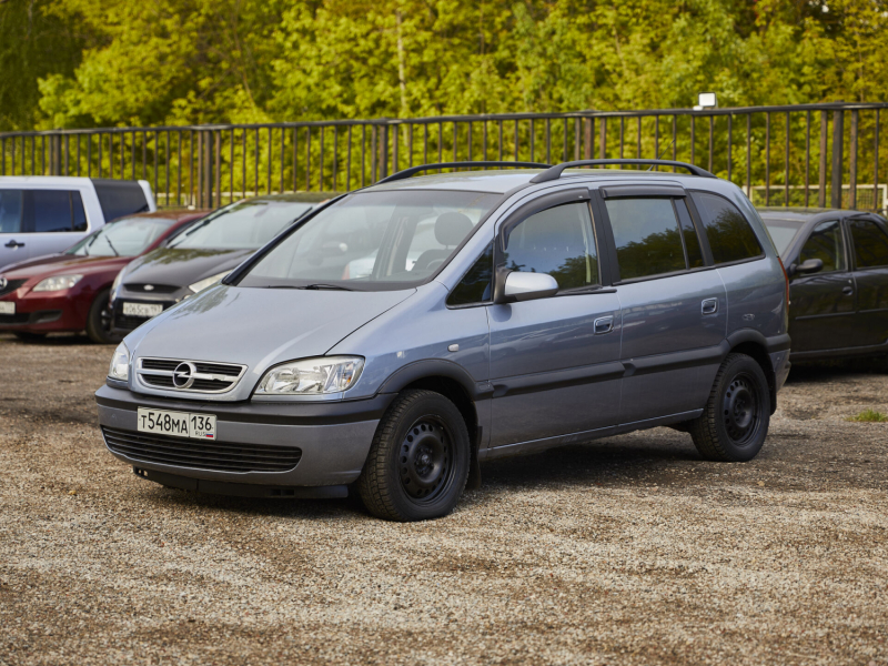 Opel Zafira, A Рестайлинг 2004 с пробегом 200 000 км.