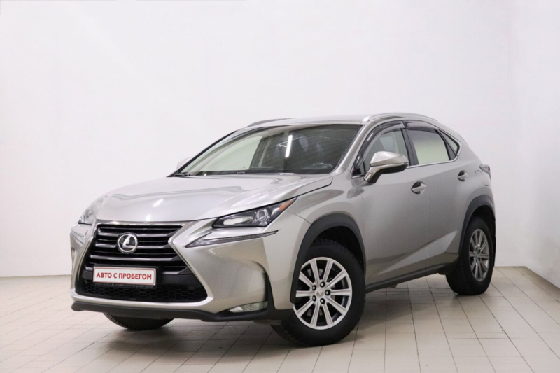 Lexus NX, I 2015 с пробегом 178 919 км.