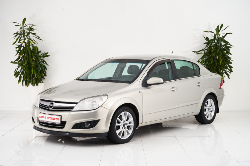 Opel Astra, H Рестайлинг 2008 с пробегом 98 000 км.