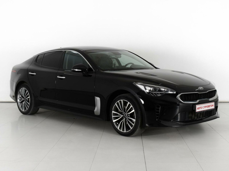 Kia Stinger, I 2019 с пробегом 44 582 км.