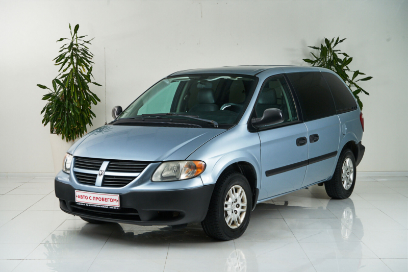 Dodge Caravan, IV 2006 с пробегом 200 000 км.