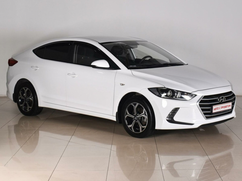 Hyundai Elantra, 2016 г.