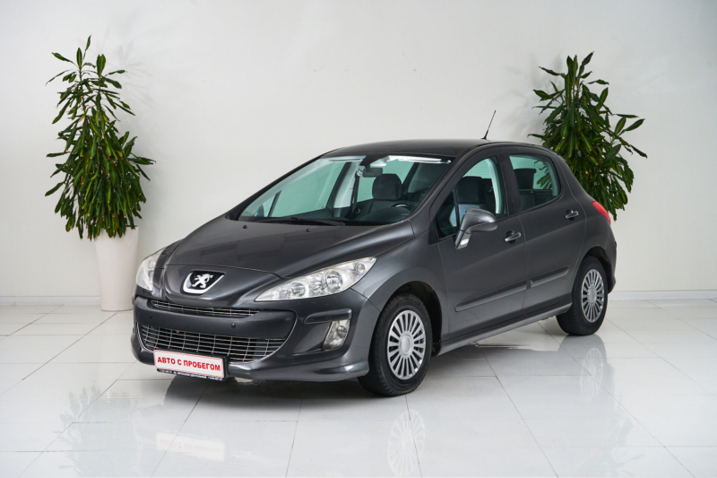 Peugeot 308, I 2009 с пробегом 85 000 км.