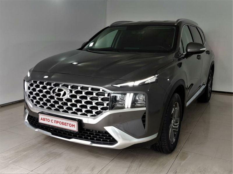 Hyundai Santa Fe, IV Рестайлинг 2021 с пробегом 14 000 км.