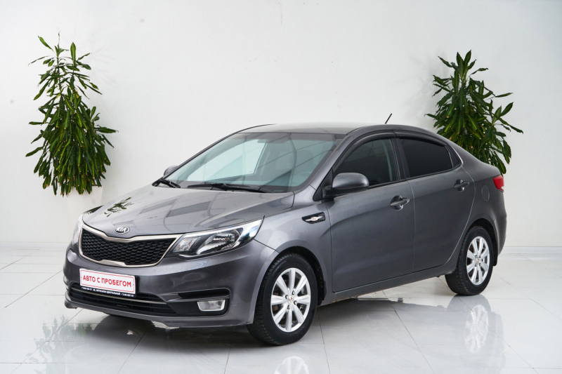 Kia Rio, III Рестайлинг 2015 с пробегом 59 000 км.