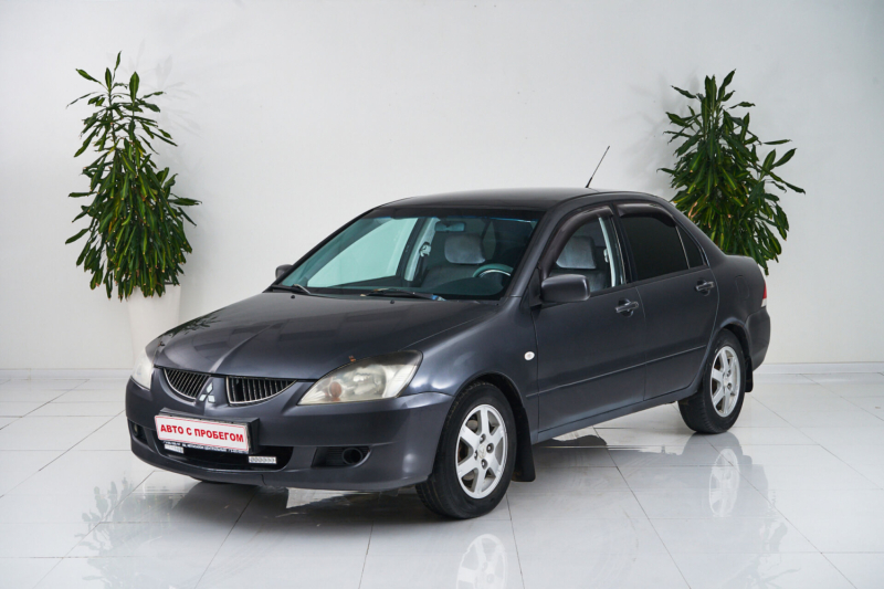 Mitsubishi Lancer, IX 2004 с пробегом 310 000 км.