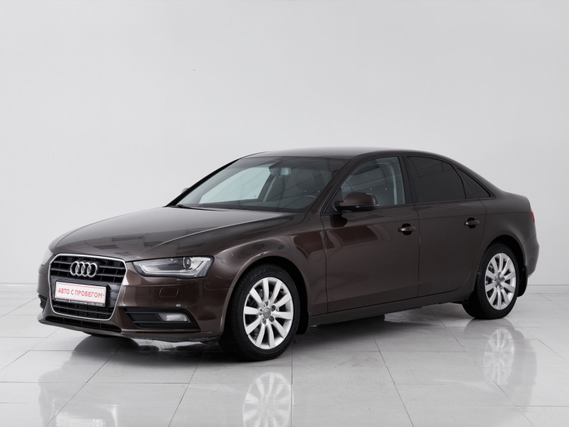 Audi A4, IV (B8) Рестайлинг 2014 с пробегом 133 000 км.