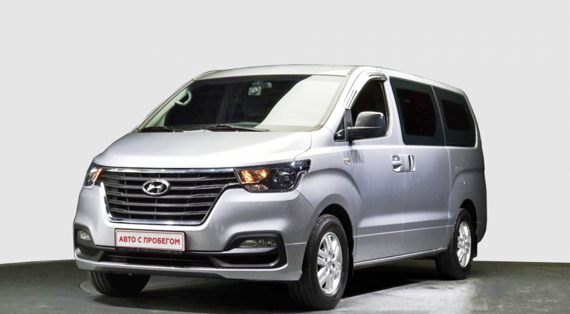 Hyundai Grand Starex, I Рестайлинг 2 2018 с пробегом 74 256 км.