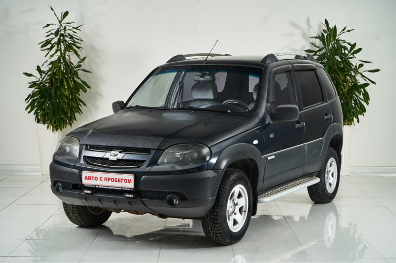 Chevrolet Niva, I Рестайлинг 2010 с пробегом 141 000 км.