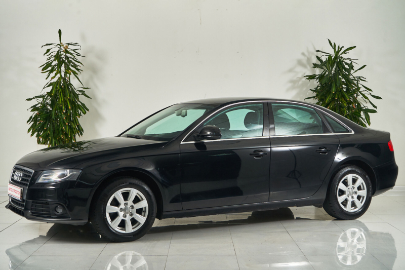 Audi A4, IV (B8) 2009 с пробегом 115 000 км.