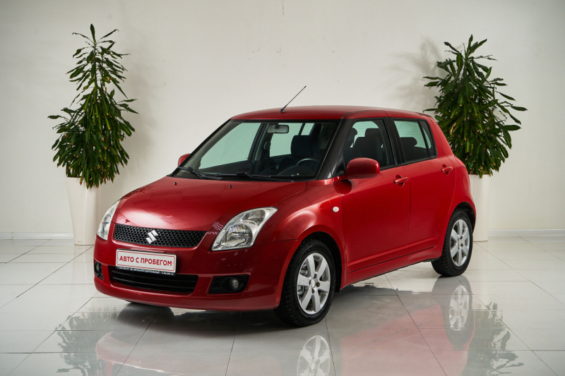 Suzuki Swift, III 2007 с пробегом 143 000 км.