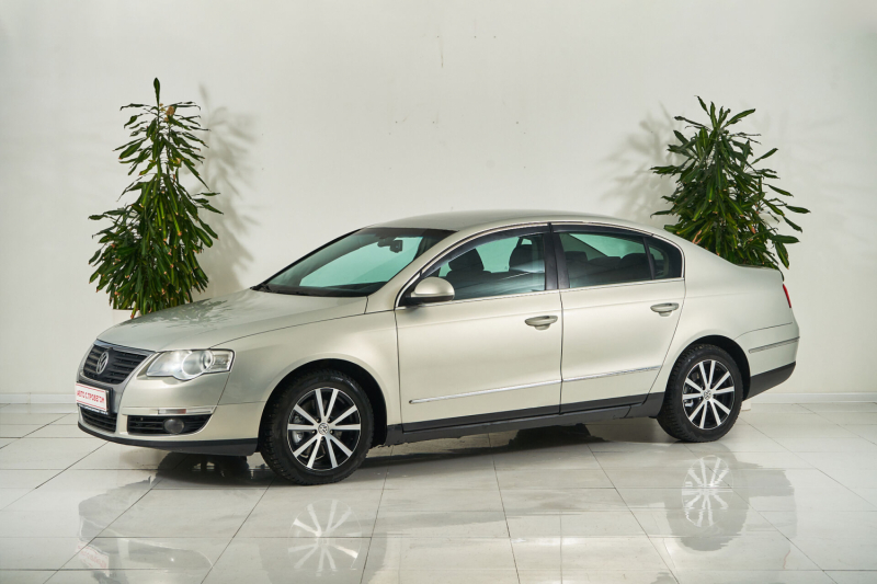 Volkswagen Passat, B6 2010 с пробегом 133 300 км.