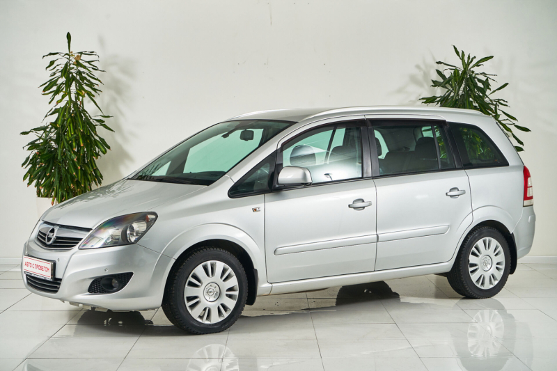 Opel Zafira, B Рестайлинг 2012 с пробегом 88 000 км.