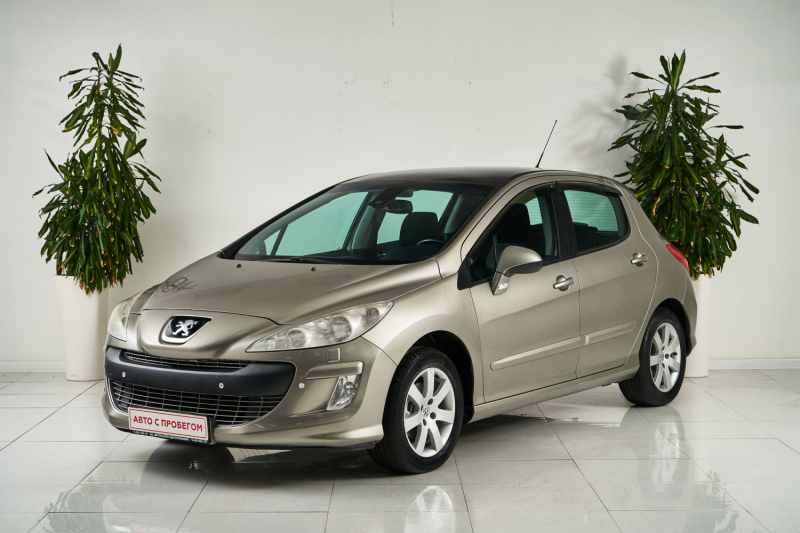 Peugeot 308, I 2010 с пробегом 89 000 км.