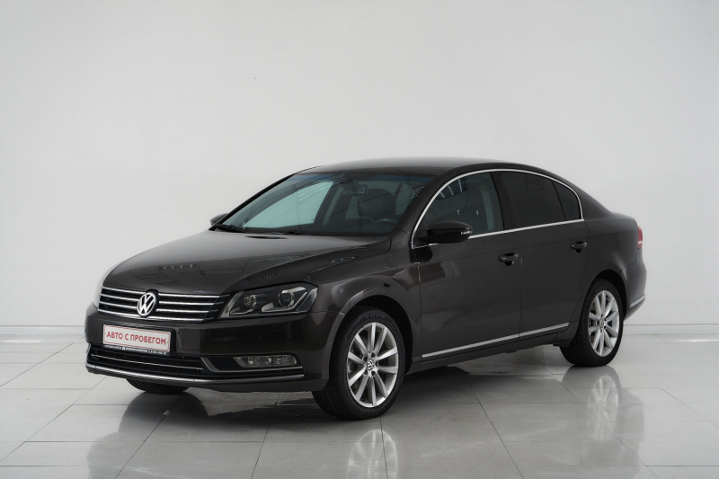 Volkswagen Passat, B7 2011 с пробегом 156 000 км.