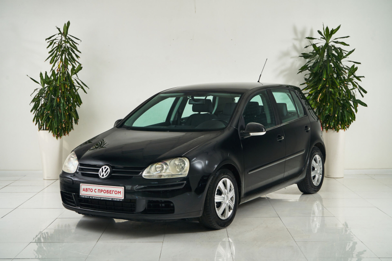 Volkswagen Golf, V 2005 с пробегом 139 000 км.