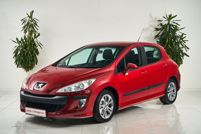 Peugeot 308, I 2010 с пробегом 103 000 км.