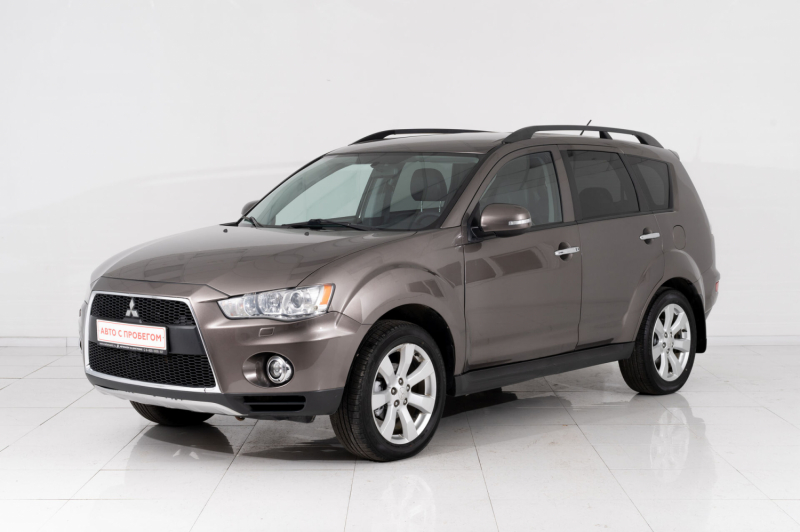 Mitsubishi Outlander, 2012 г.