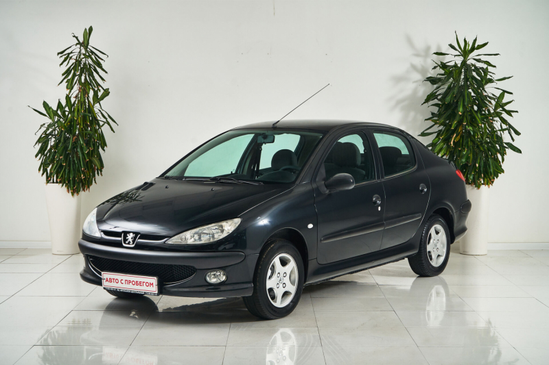 Peugeot 206 2009 с пробегом 132 000 км.