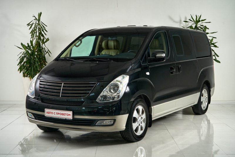 Hyundai Grand Starex, I 2011 с пробегом 145 000 км.