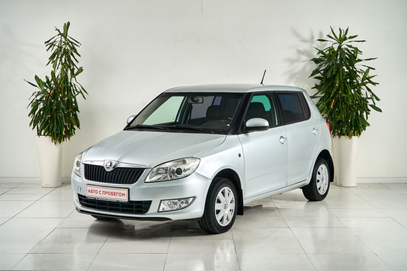 Skoda Fabia, II Рестайлинг 2013 с пробегом 99 000 км.